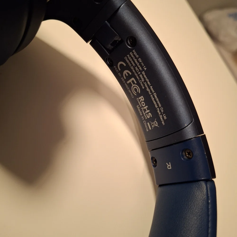 Mixcider Headphones - Picture 12 of 13